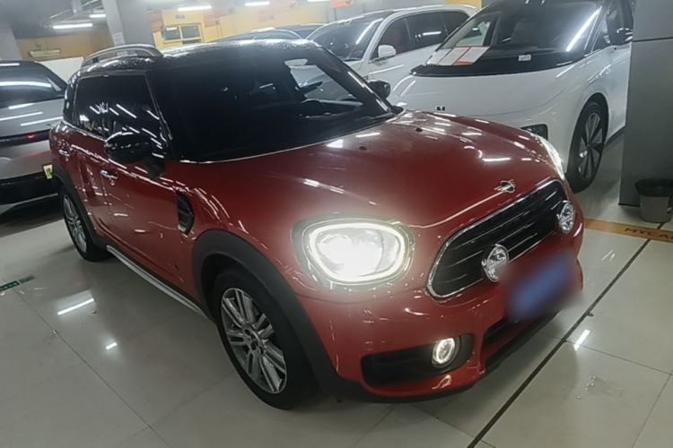 Used MINI Countryman 2019 1.5T COOPER ALL4 Artist Weekend Travel Edition Front Right 45 Deg