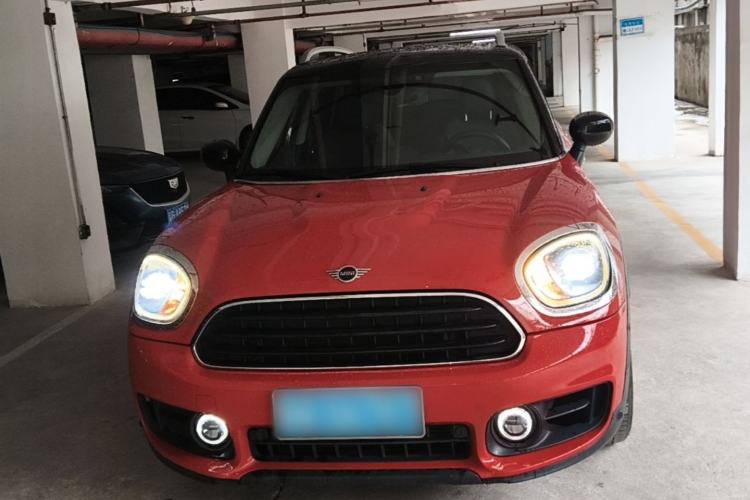 Used MINI Countryman 2019 1.5T COOPER ALL4 Classic Weekend Travel Edition Front