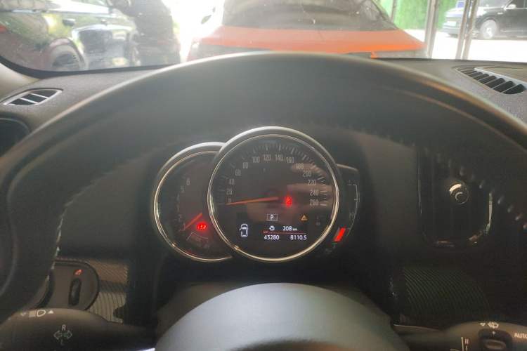 Used MINI Countryman 2019 1.5T COOPER ALL4 Artist Weekend Travel Edition Instrument Cluster