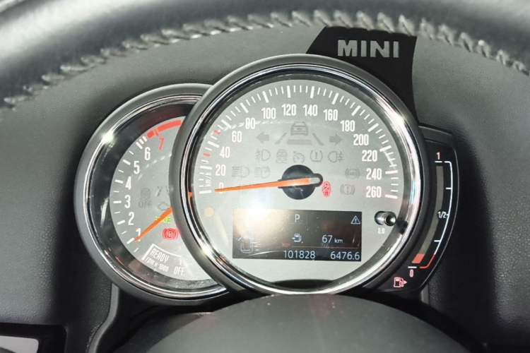Used MINI Countryman 2019 1.5T COOPER ALL4 Classic Weekend Travel Edition Instrument Cluster