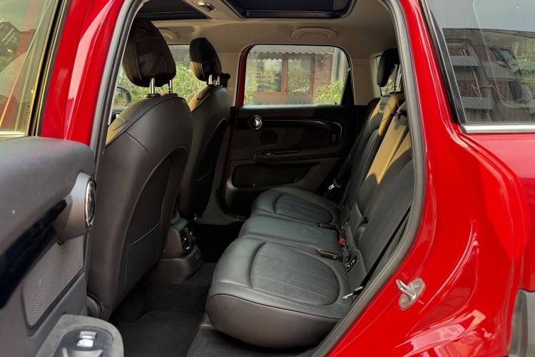 Used MINI Countryman 2019 2.0T COOPER S ALL4 Classic Edition Interior 4