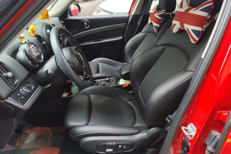 Used MINI Countryman 2019 1.5T COOPER Artist Weekend Travel Edition Left Front Seat