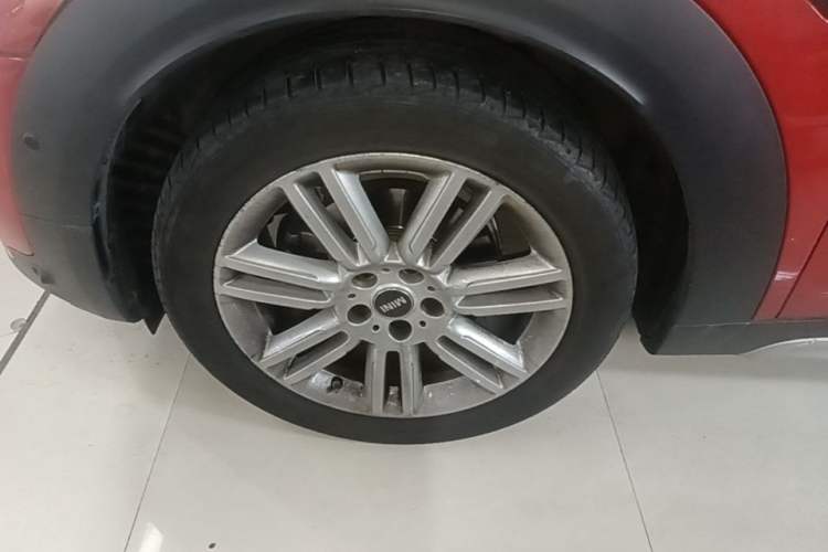 Used MINI Countryman 2019 1.5T COOPER ALL4 Artist Weekend Travel Edition Left Front Wheel Hub