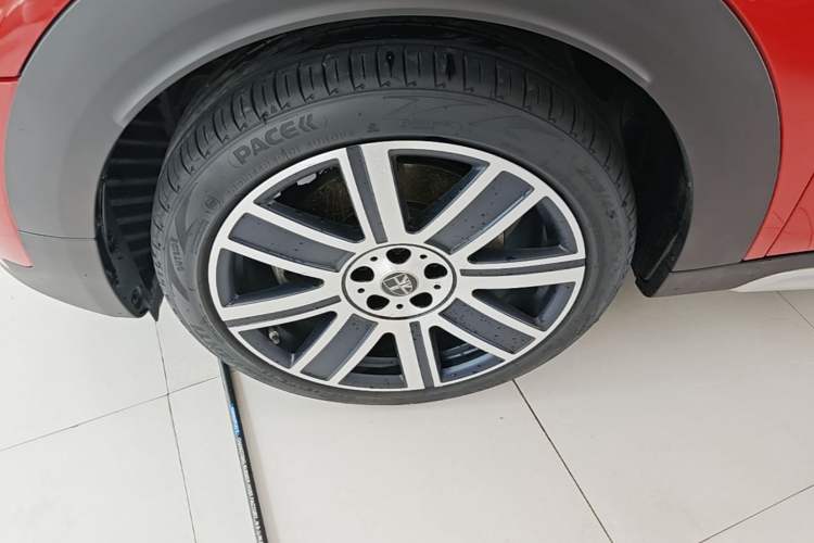 Used MINI Countryman 2019 2.0T COOPER S ALL4 Artist Left Front Wheel Hub