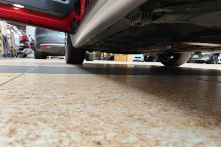 Used MINI Countryman 2019 2.0T COOPER S ALL4 Artist Left Side Sill