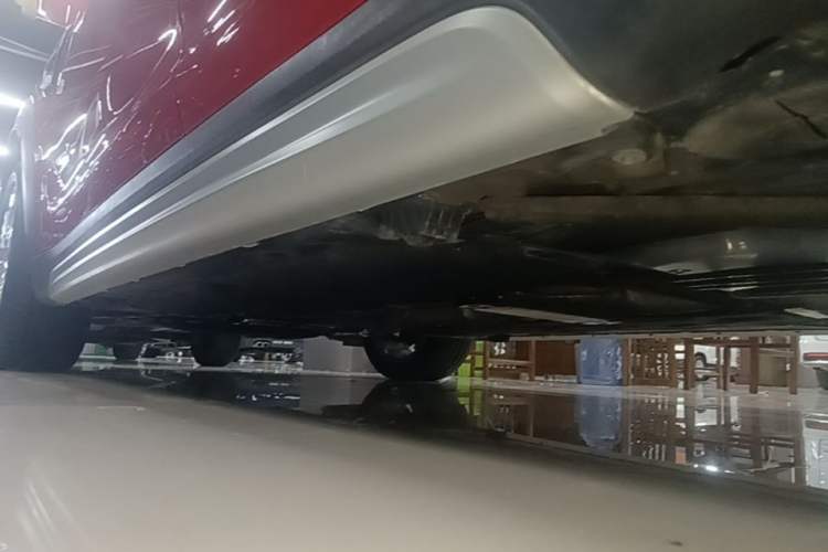 Used MINI Countryman 2019 1.5T COOPER ALL4 Artist Weekend Travel Edition Left Side Sill