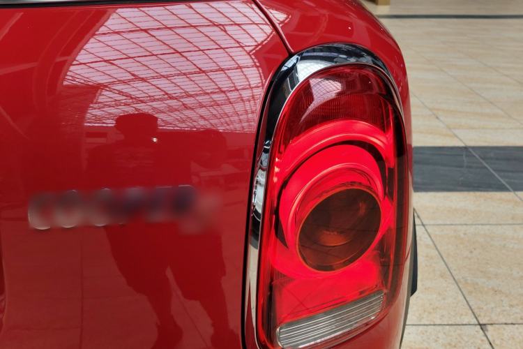 Used MINI Countryman 2019 2.0T COOPER S ALL4 Artist Right Rear Taillight