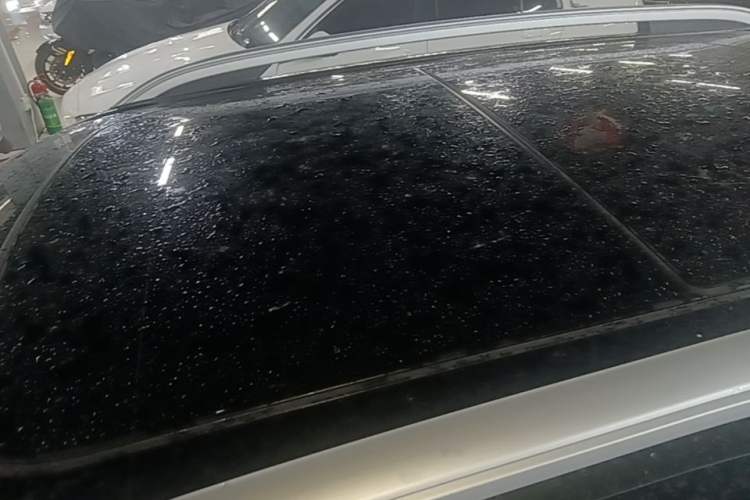 Used MINI Countryman 2019 1.5T COOPER ALL4 Artist Weekend Travel Edition Roof