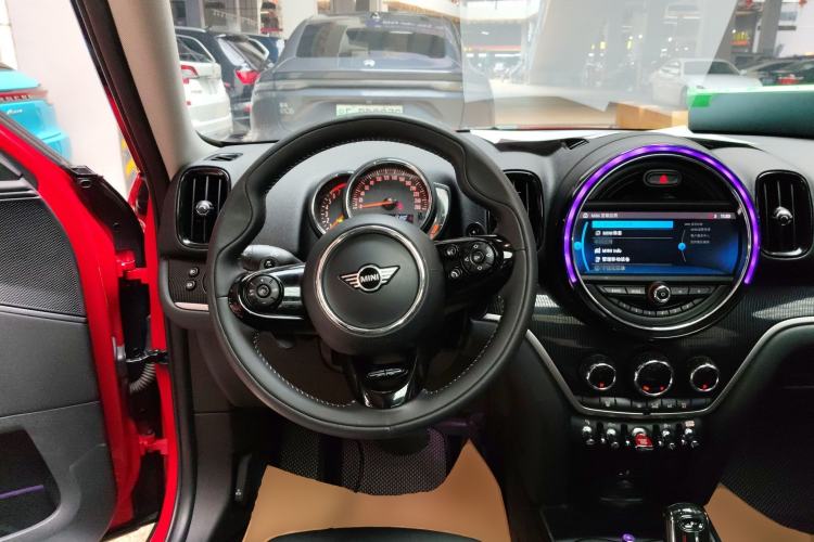 Used MINI Countryman 2019 2.0T COOPER S ALL4 Artist Steering Wheel