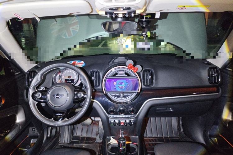 Used MINI Countryman 2019 2.0T COOPER S ALL4 Artist Center Console