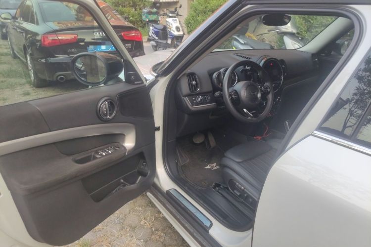 Used MINI Countryman 2019 2.0T COOPER S ALL4 Artist Driver Seat