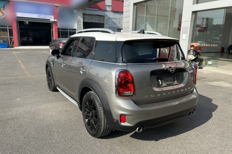 Used MINI Countryman 2019 2.0T COOPER S ALL4 Classic Edition Exterior 4