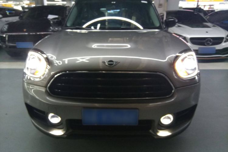 Used MINI Countryman 2019 1.5T COOPER ALL4 Classic Weekend Travel Edition Front