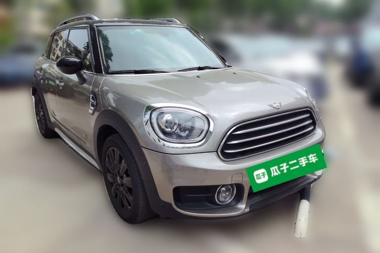 Used MINI Countryman 2019 1.5T COOPER ALL4 Artist Weekend Travel Edition Front Right 45 Deg