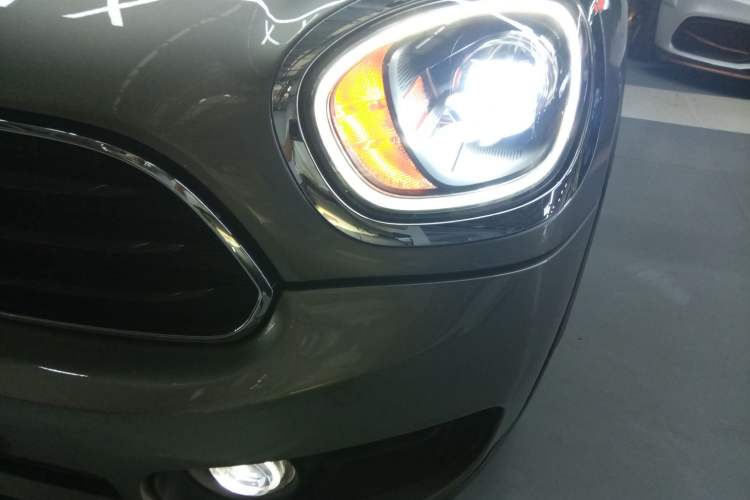 Used MINI Countryman 2019 1.5T COOPER ALL4 Classic Weekend Travel Edition Left Front Headlight