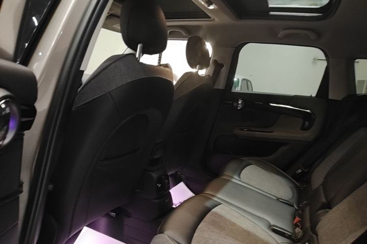 Used MINI Countryman 2019 1.5T COOPER ALL4 Classic Weekend Travel Edition Left Rear Seat