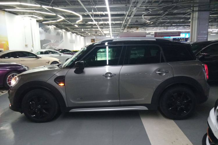 Used MINI Countryman 2019 1.5T COOPER ALL4 Classic Weekend Travel Edition Left Side