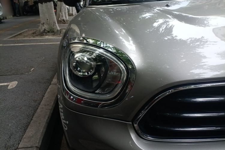 Used MINI Countryman 2019 1.5T COOPER ALL4 Classic Weekend Travel Edition Right Front Headlight
