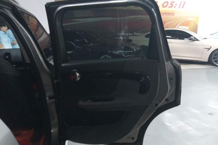 Used MINI Countryman 2019 1.5T COOPER ALL4 Classic Weekend Travel Edition Right Rear Door Interior