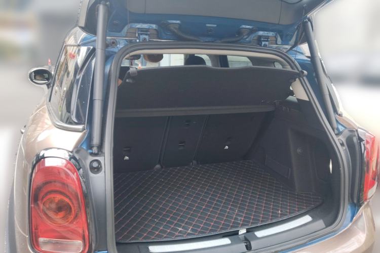Used MINI Countryman 2019 1.5T COOPER ALL4 Artist Weekend Travel Edition Trunk