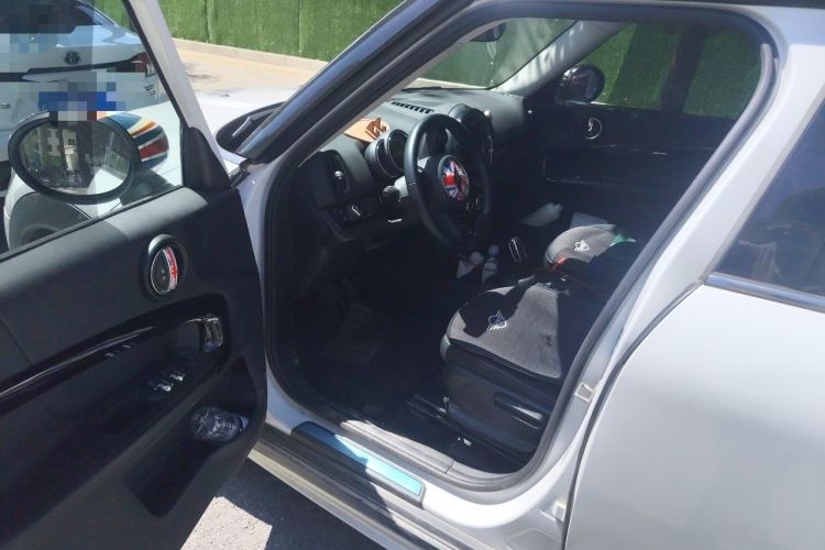 Used MINI Countryman 2019 1.5T COOPER Classic Weekend Edition Driver Seat