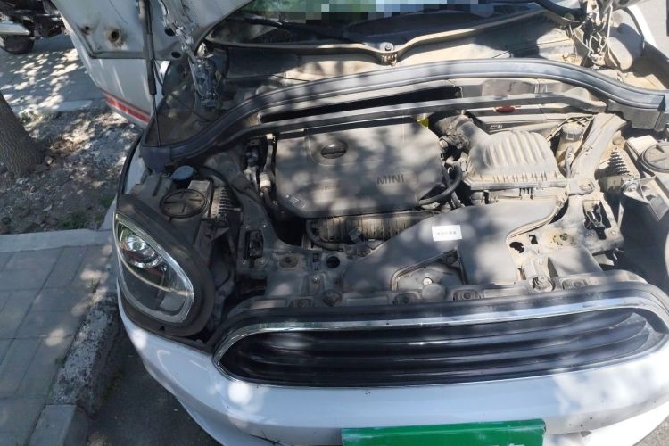 Used MINI Countryman 2019 1.5T COOPER Classic Weekend Edition Engine Bay Right