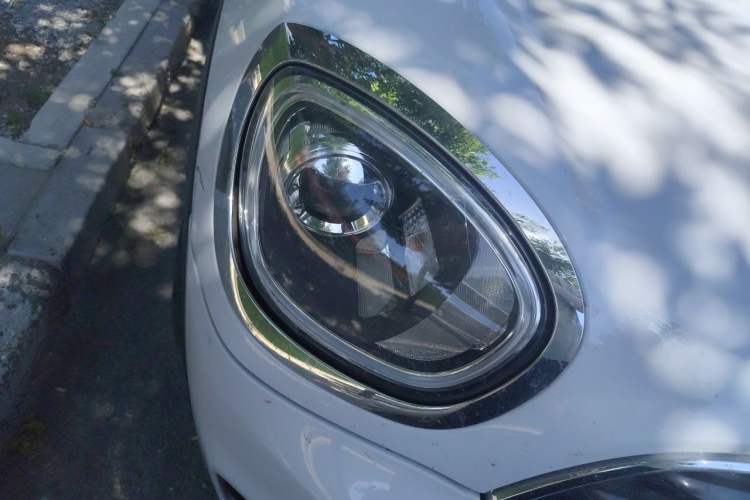 Used MINI Countryman 2019 1.5T COOPER Classic Weekend Edition Right Front Headlight