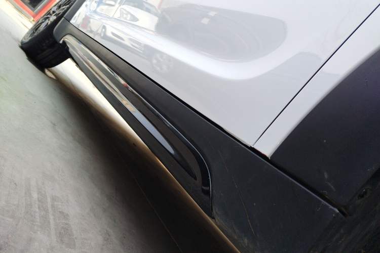 Used MINI Countryman 2019 1.5T COOPER Artist Weekend Travel Edition Right Side Sill
