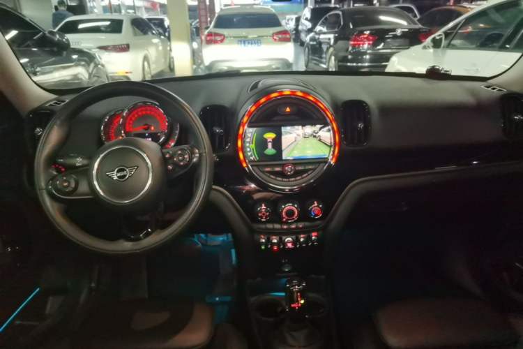 Used MINI Countryman 2020 1.5T COOPER ALL4 Center Console