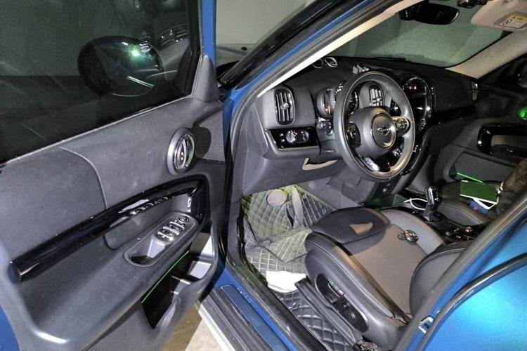 Used MINI Countryman 2020 1.5T COOPER ALL4 Driver Seat