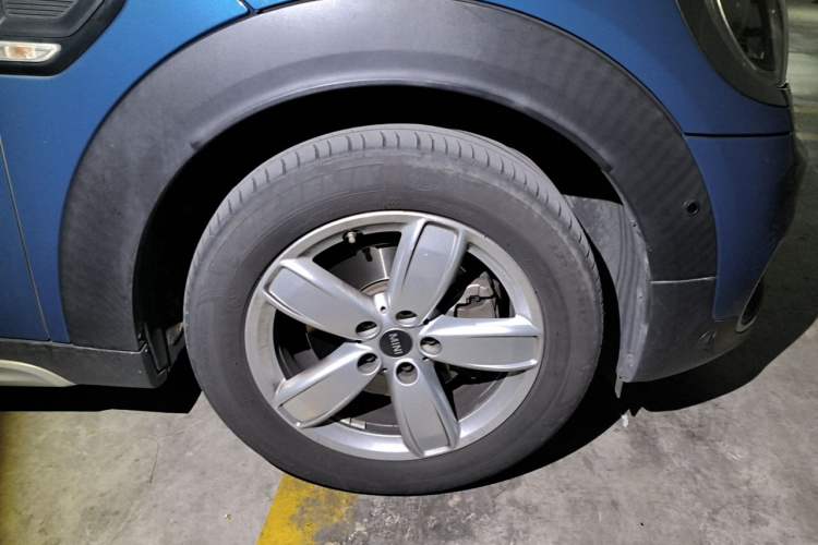 Used MINI Countryman 2020 1.5T COOPER ALL4 Right Front Wheel Hub