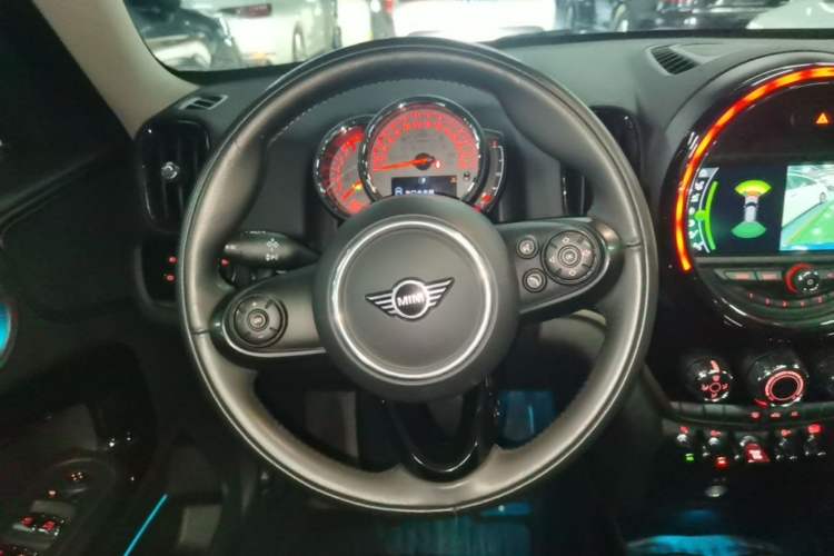 Used MINI Countryman 2020 1.5T COOPER ALL4 Steering Wheel
