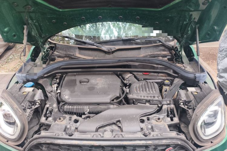 Used MINI Countryman 2020 2.0T COOPER S Engine Bay