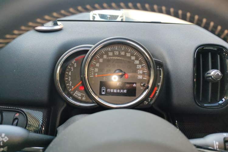 Used MINI Countryman 2020 1.5T COOPER ALL4 Connoisseur Instrument Cluster
