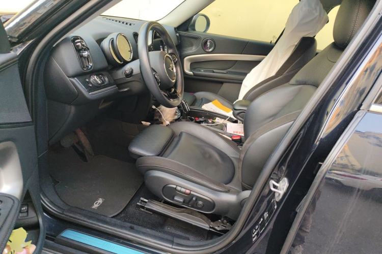 Used MINI Countryman 2020 1.5T COOPER ALL4 Connoisseur Left Front Seat
