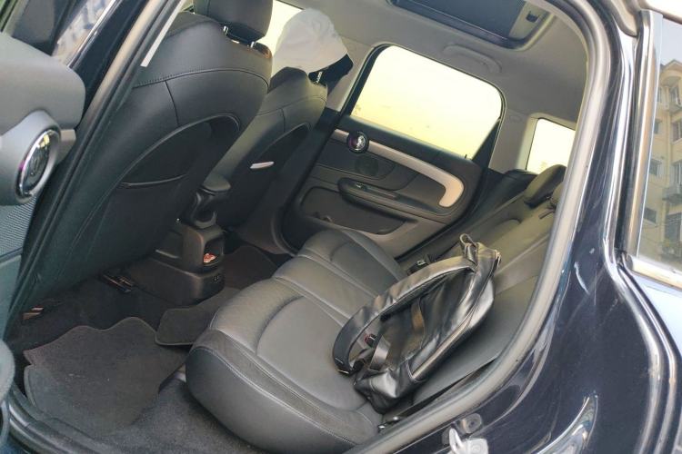 Used MINI Countryman 2020 1.5T COOPER ALL4 Connoisseur Left Rear Seat