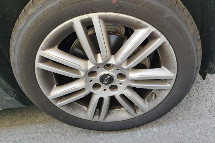Used MINI Countryman 2020 1.5T COOPER ALL4 Connoisseur Right Front Wheel Hub