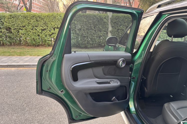 Used MINI Countryman 2020 2.0T COOPER S Interior 13