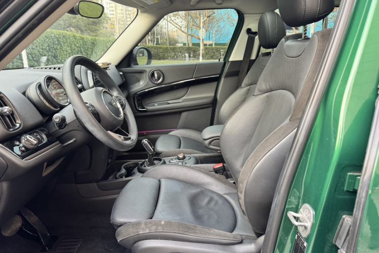 Used MINI Countryman 2020 2.0T COOPER S Interior 8