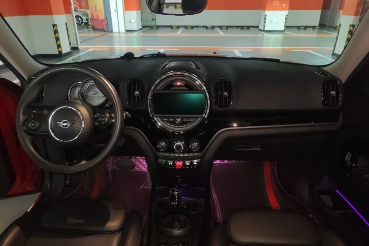 Used MINI Countryman 2020 1.5T COOPER ALL4 Center Console