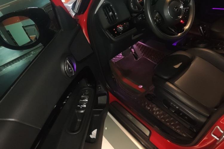 Used MINI Countryman 2020 1.5T COOPER ALL4 Driver Seat
