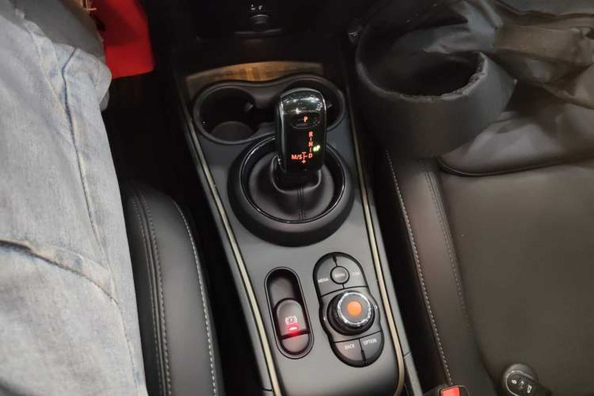 Used MINI Countryman 2020 1.5T COOPER ALL4 Gear Lever