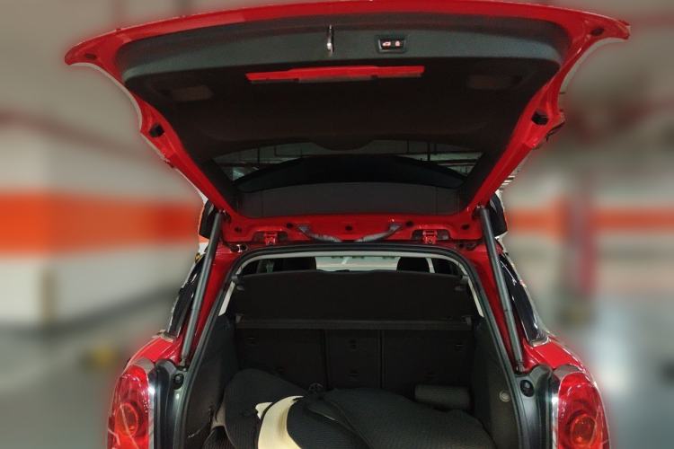 Used MINI Countryman 2020 1.5T COOPER ALL4 Trunk