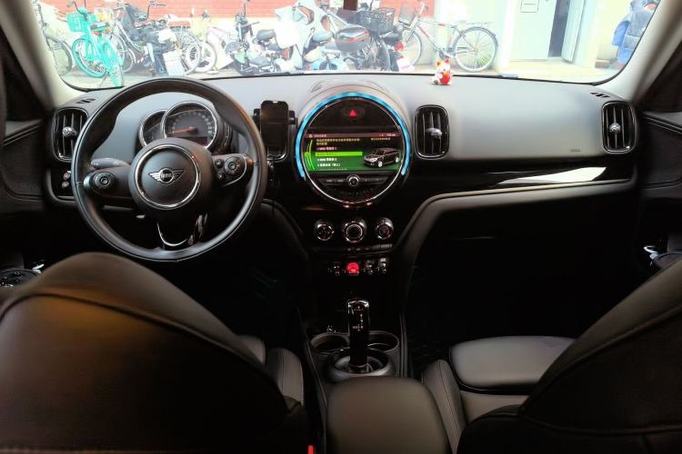 Used MINI Countryman 2020 1.5T COOPER ALL4 Center Console