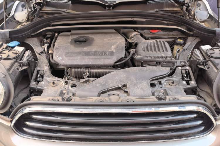 Used MINI Countryman 2020 1.5T COOPER ALL4 Engine Bay