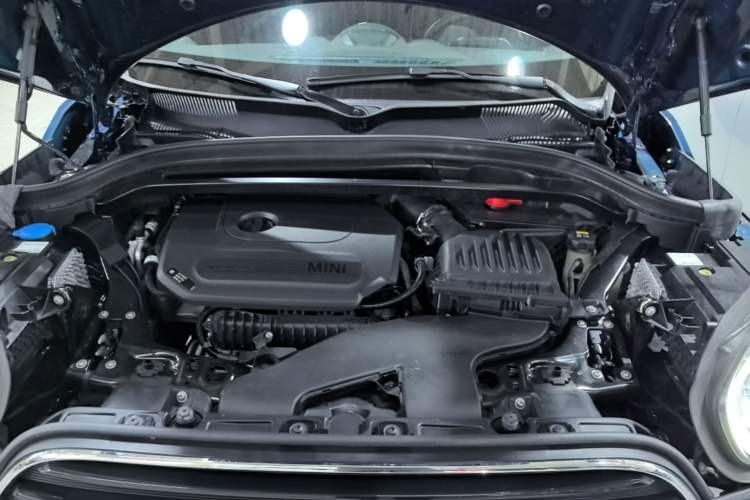 Used MINI Countryman 2021 1.5T COOPER ALL4 Laguna Blue Limited Edition Engine Bay