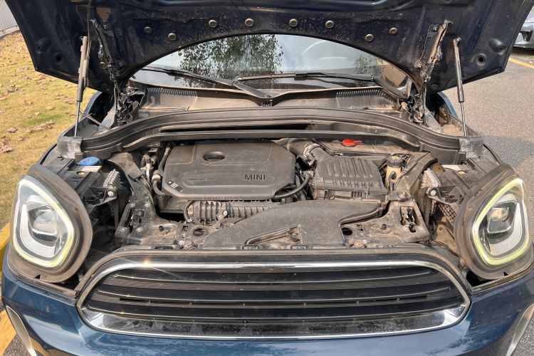Used MINI Countryman 2021 1.5T COOPER ALL4 Laguna Blue Limited Edition Engine Bay