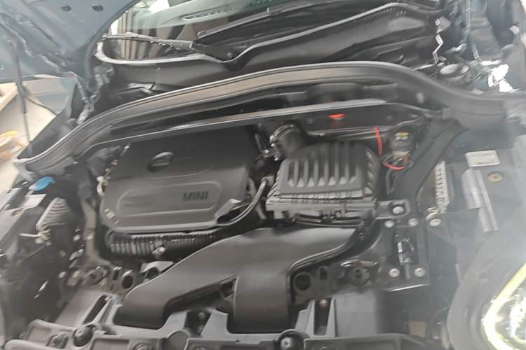 Used MINI Countryman 2021 2.0T COOPER S ALL4 Engine Bay