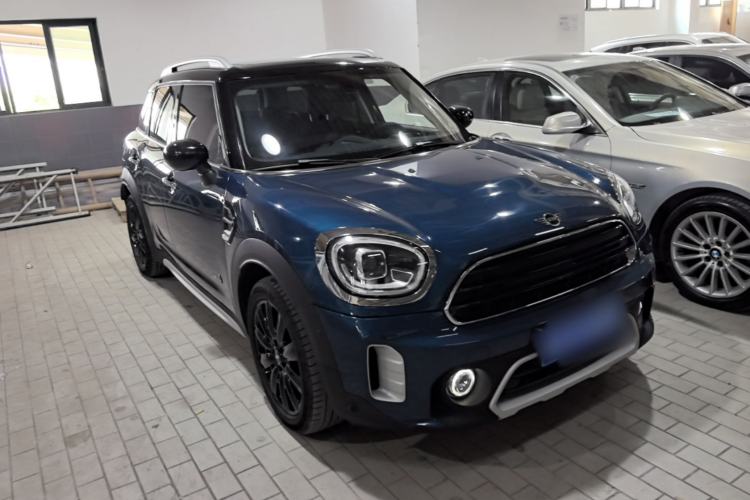 Used MINI Countryman 2021 1.5T COOPER ALL4 Laguna Blue Limited Edition Exterior 1