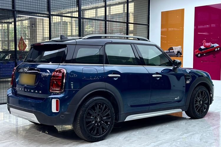 Used MINI Countryman 2021 1.5T COOPER ALL4 Laguna Blue Limited Edition Exterior 1